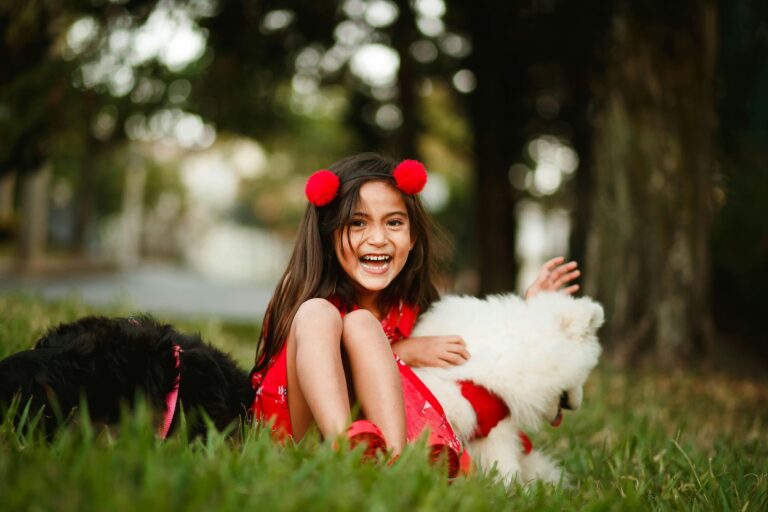Training Tips for Families With Kids and Dogs